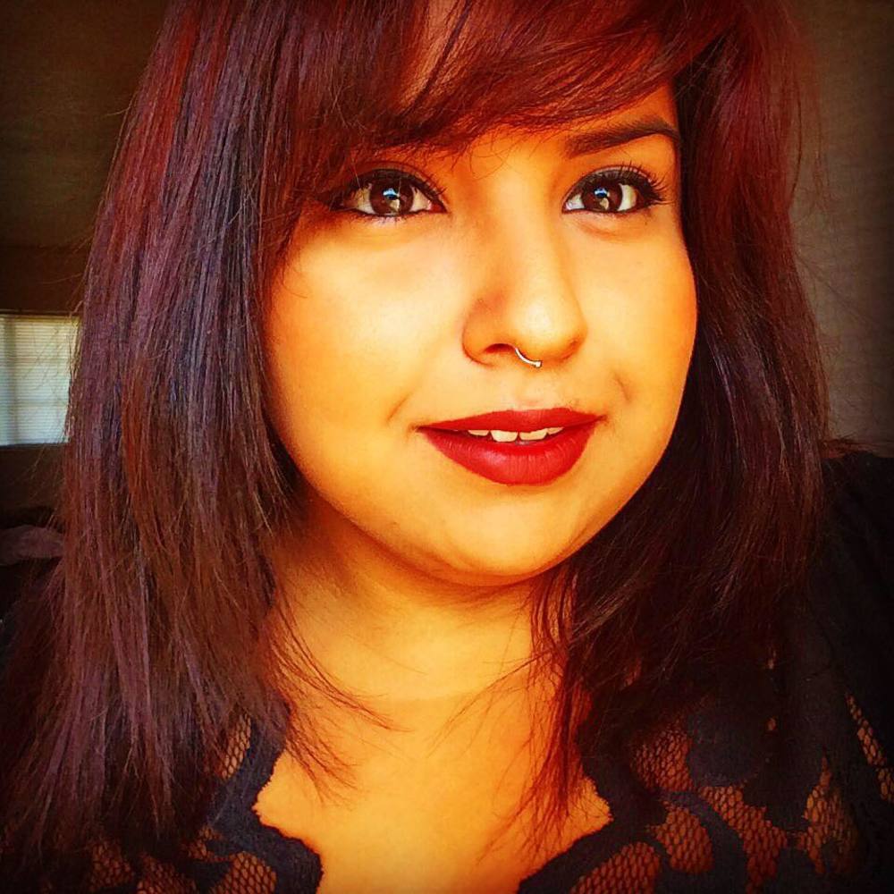 Meet your Posher, Crystal